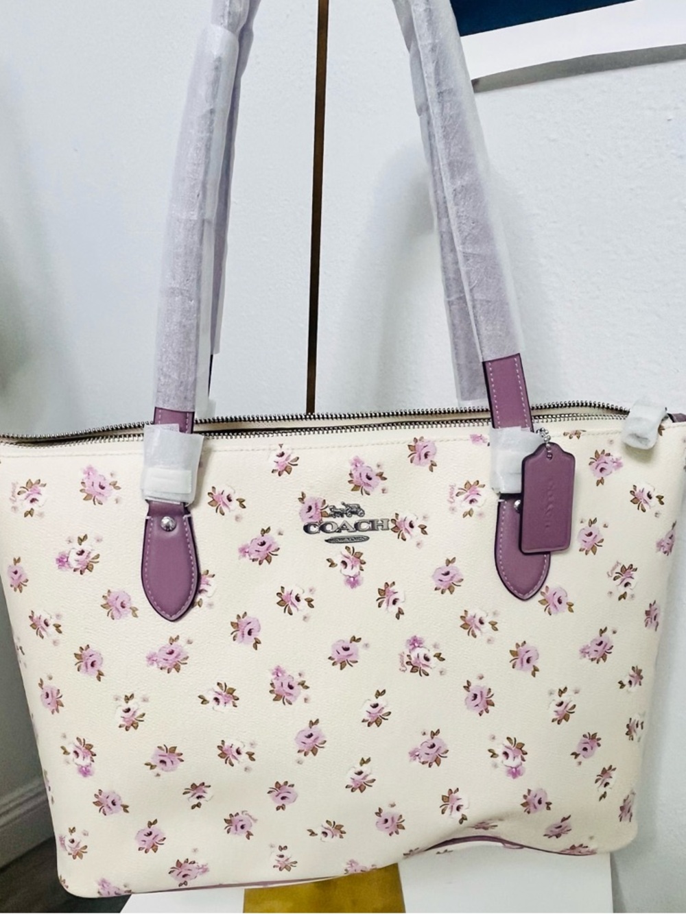 NWT Coach Gallery Tote in Floral Print Canvas- Chalk/Lavender Multi-MSRP $378